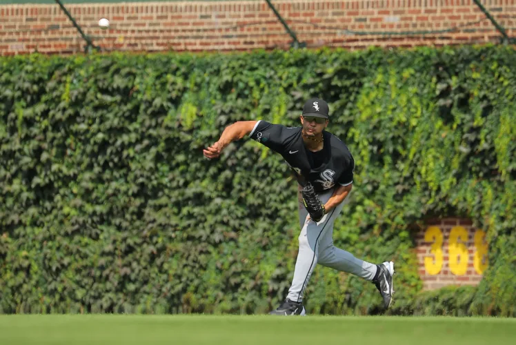 Urquidy sharp in relief as the White Sox blank Cubs